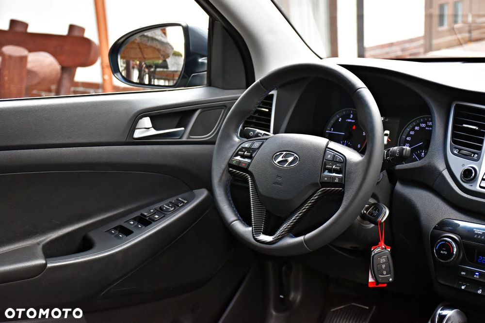 Hyundai Tucson 2.0 CRDI 4WD Automatik Premium - 34