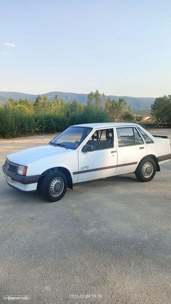 Opel Corsa 1.0 Swing - 1