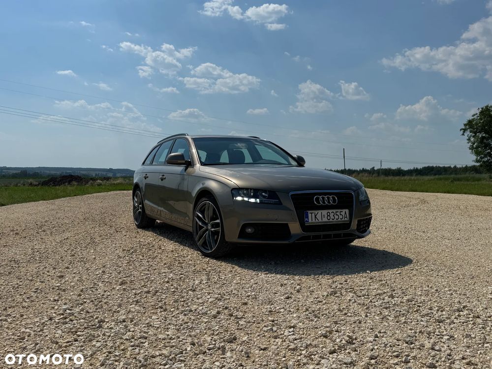Audi A4 Avant 2.0 TDI - 10