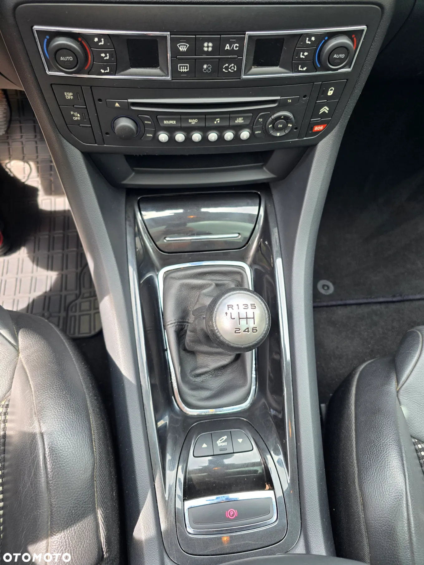 Citroën C5 2.0 HDi Exclusive - 28