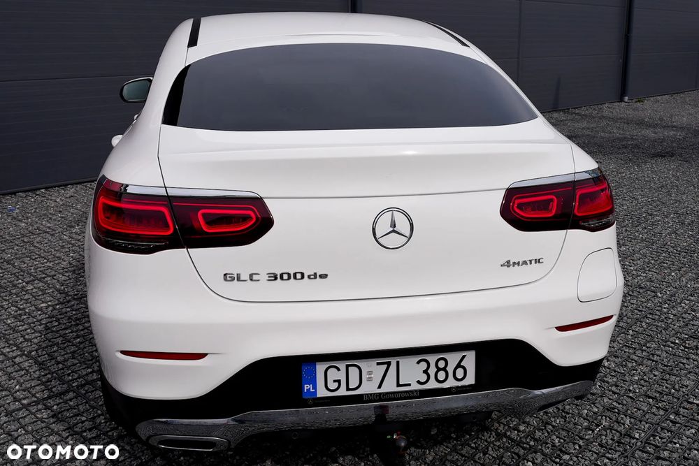 Mercedes-Benz GLC 300 de 4-Matic Business Edition - 5