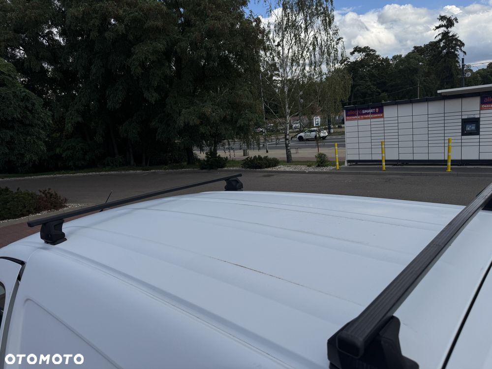 Renault KANGOO - 32