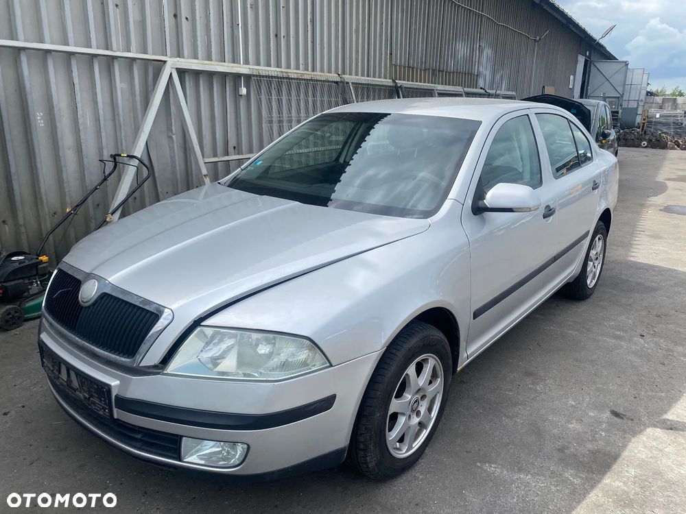 160 / Skoda Octavia II /Na Części
