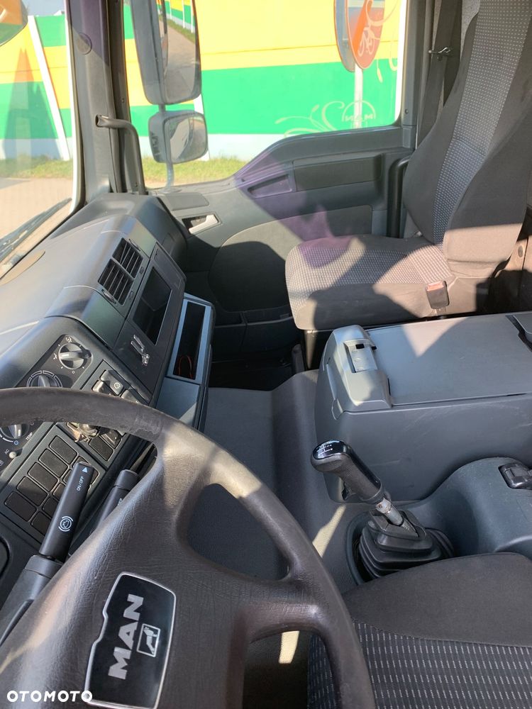 MAN TGM 18.330 - 12