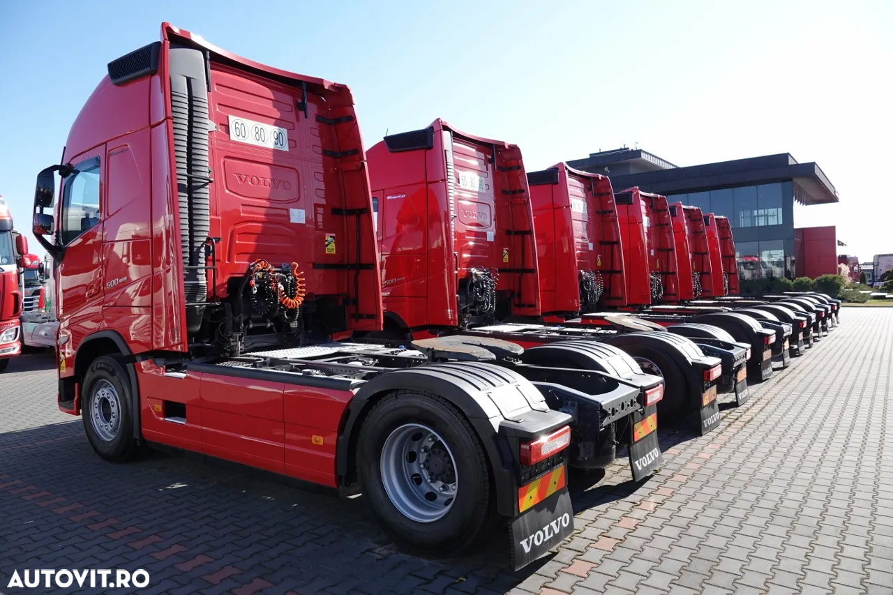 Volvo FH 500 / I-SAVE / XXL / AER CONDIȚIONAT PARCARE / MODEL NOU / ANVELOPE 100% / DUPĂ CONTRACTUL DE SERVICE GOLDEN - 5
