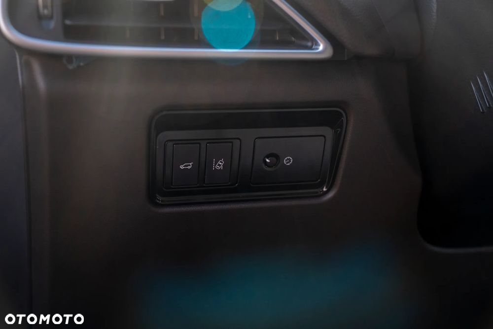 Jaguar F-Pace 30d AWD 300 Sport - 18