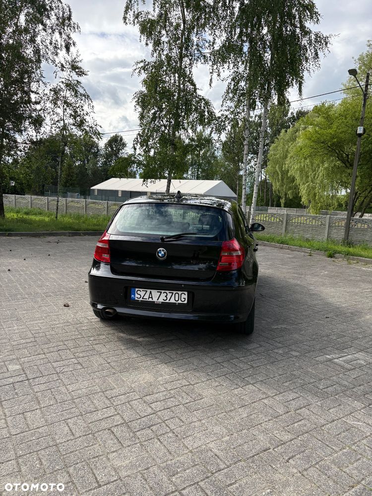 BMW Seria 1 118d - 5