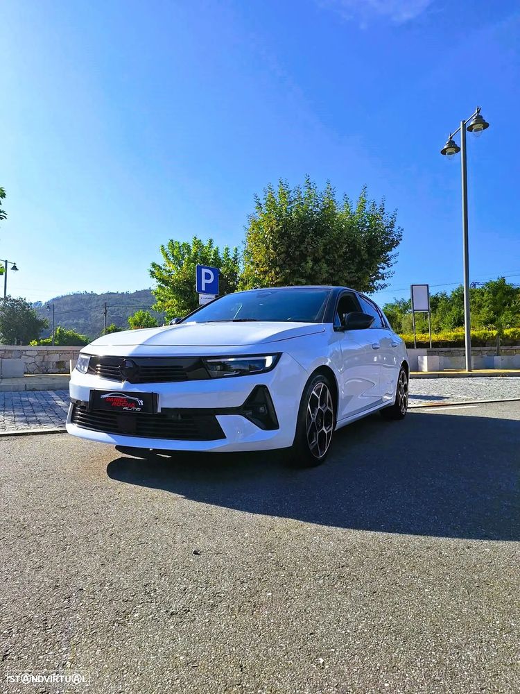 Opel Astra 1.2 Turbo GS Line - 4