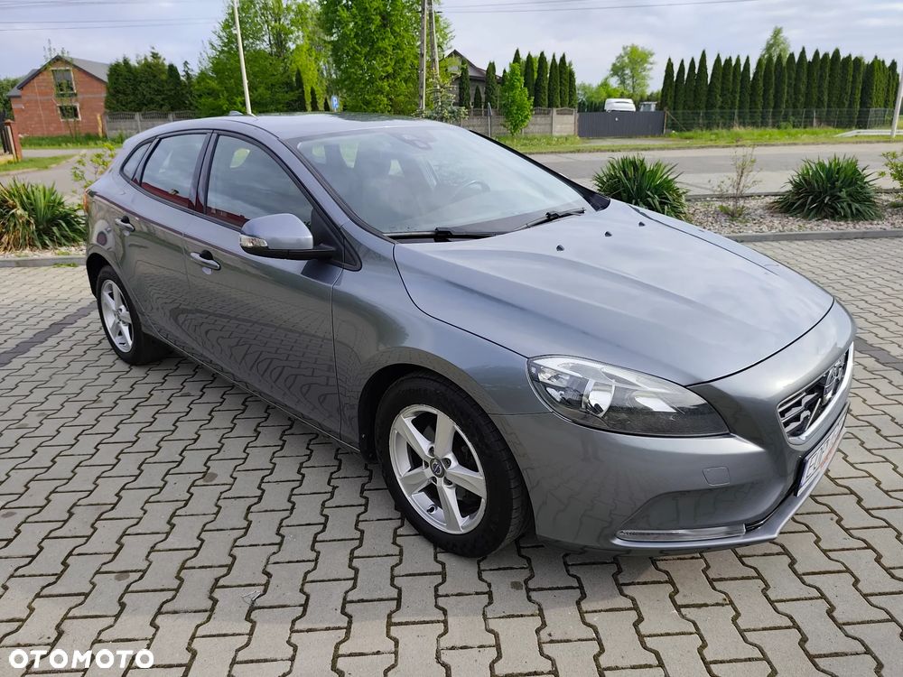 Volvo V40 D2 - 7