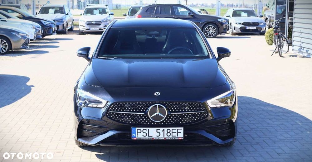 Mercedes-Benz CLA - 2