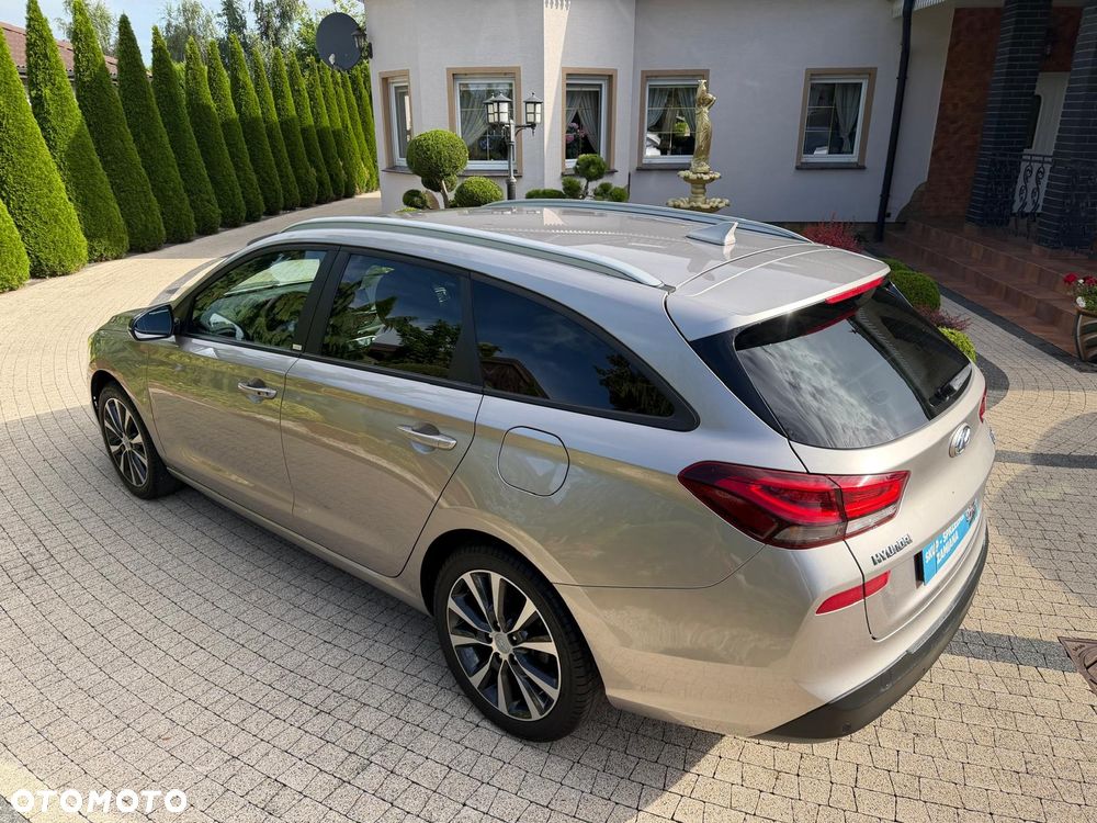 Hyundai i30 1.6 CRDI Prime - 11