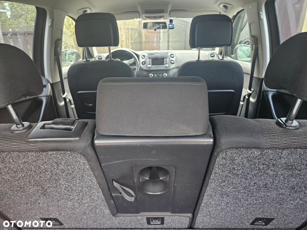 Volkswagen Tiguan - 12