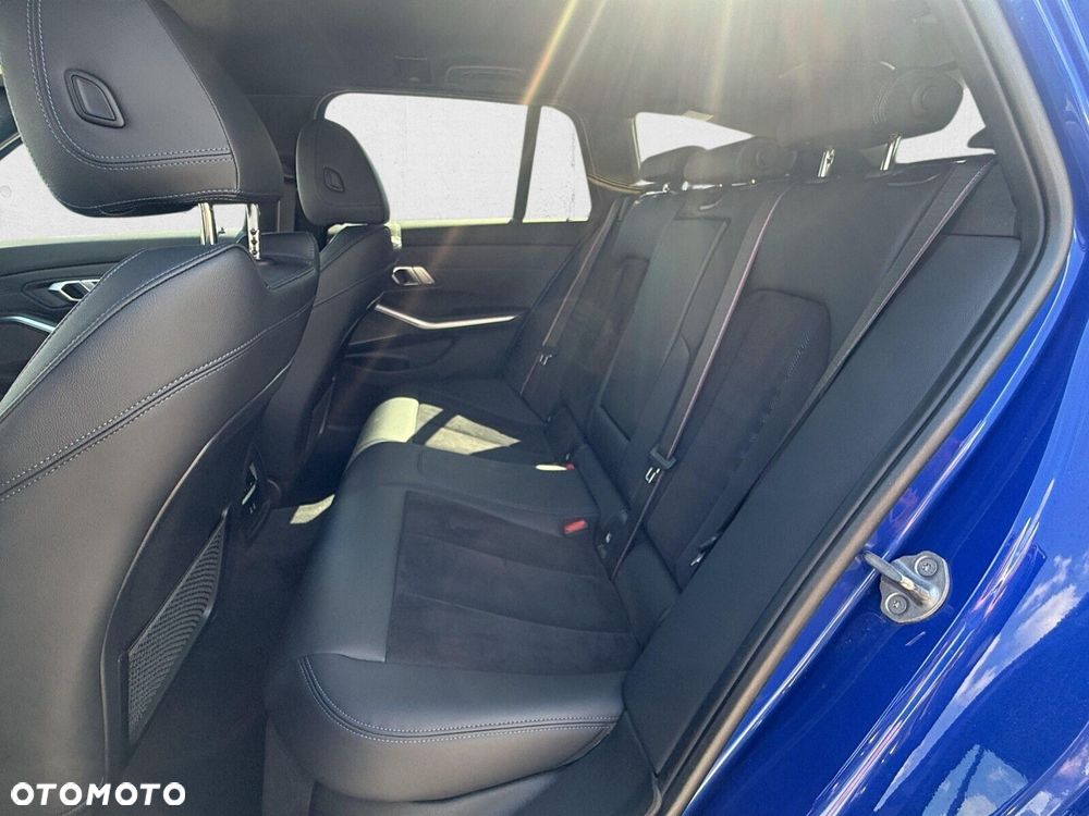 BMW Seria 3 - 22