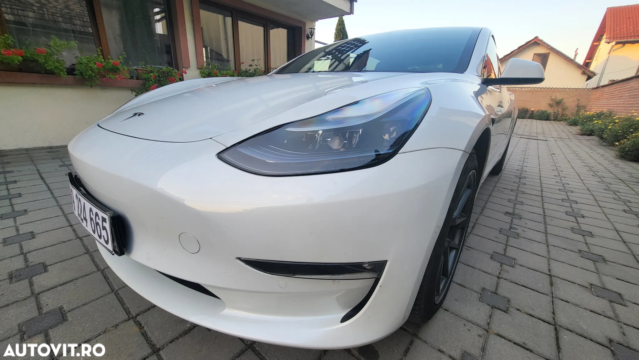 Tesla Model 3 Langstreckenbatterie Allradantrieb Dual Motor Performance - 31