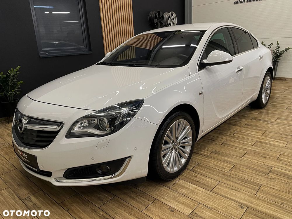 Opel Insignia 2.0 CDTI Cosmo - 11