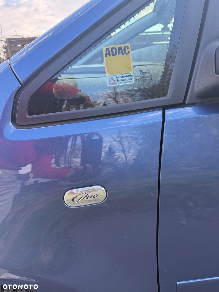 Ford Focus C-Max 2.0 Ghia - 10