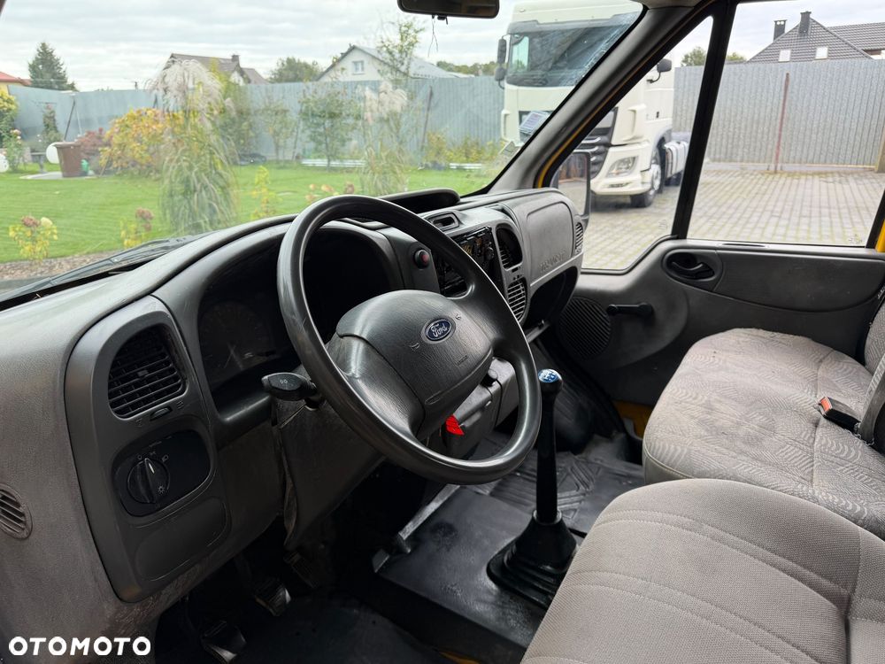 Ford Transit - 14