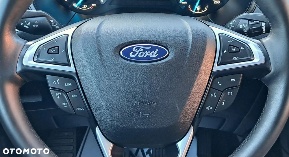 Ford S-Max - 26