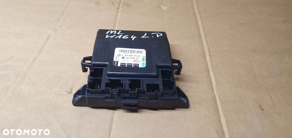Moduł sterownik drzwi lewy przód Mercedes ML W164 A1648207326 - 2