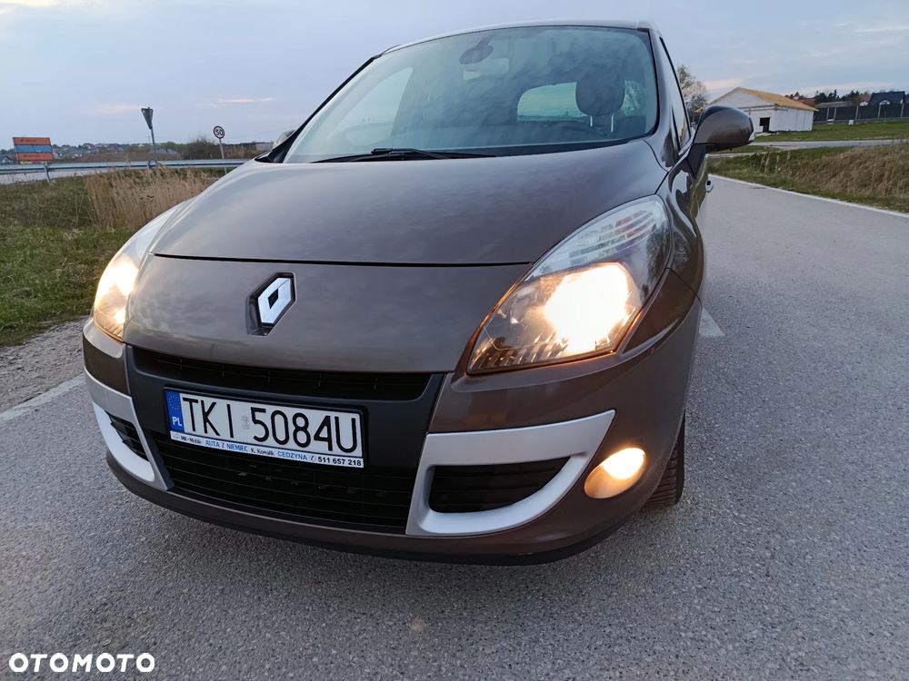 Renault Scenic 1.6 16V 110 Dynamique - 14