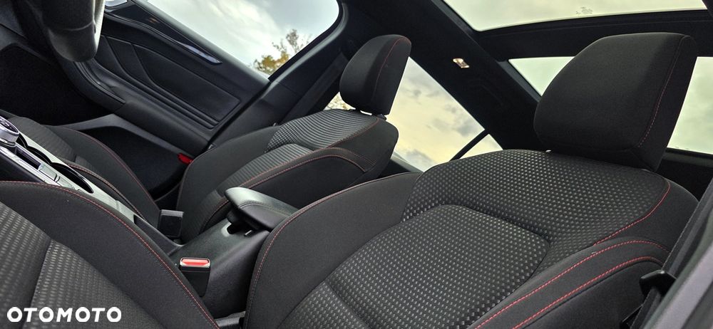 Ford Focus - 12