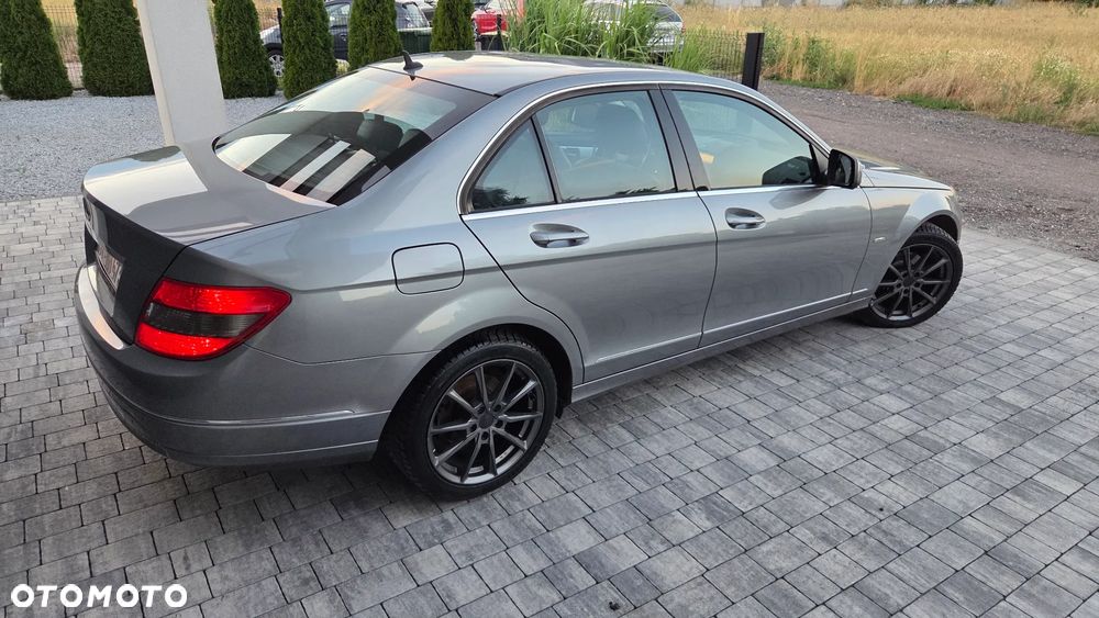 Mercedes-Benz Klasa C - 19