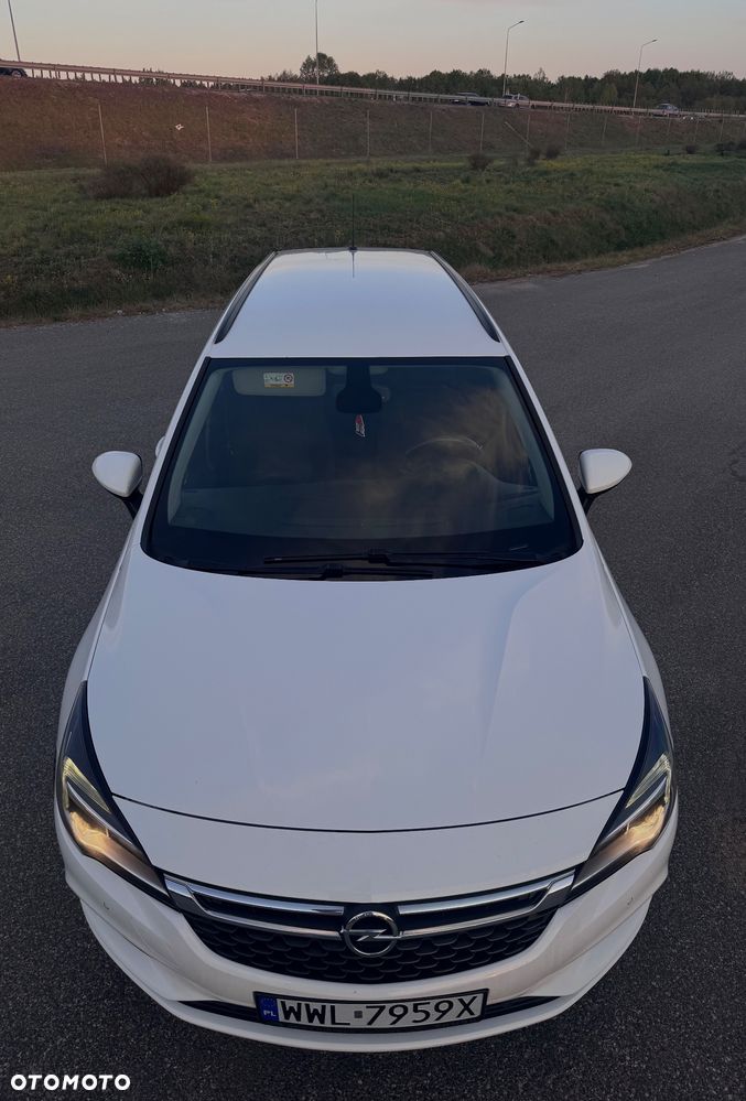 Opel Astra 1.6 CDTI Enjoy S&S - 9