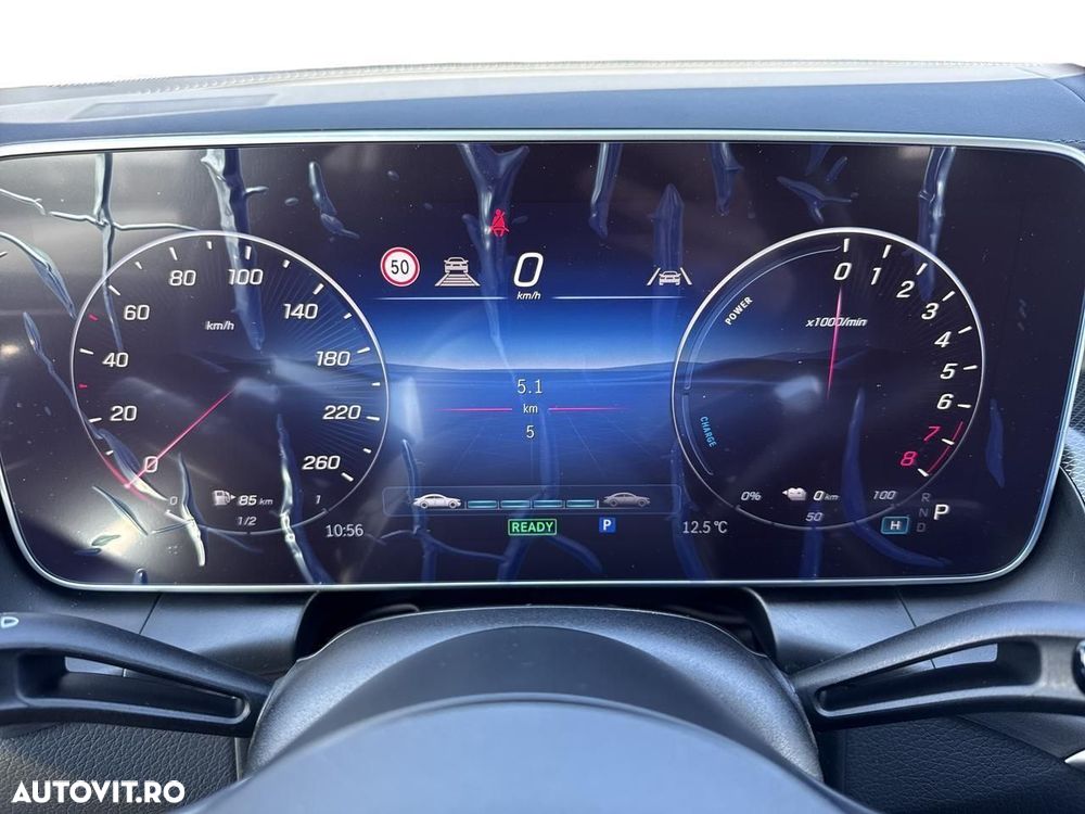 Mercedes-Benz GLC 300 e 4MATIC - 6