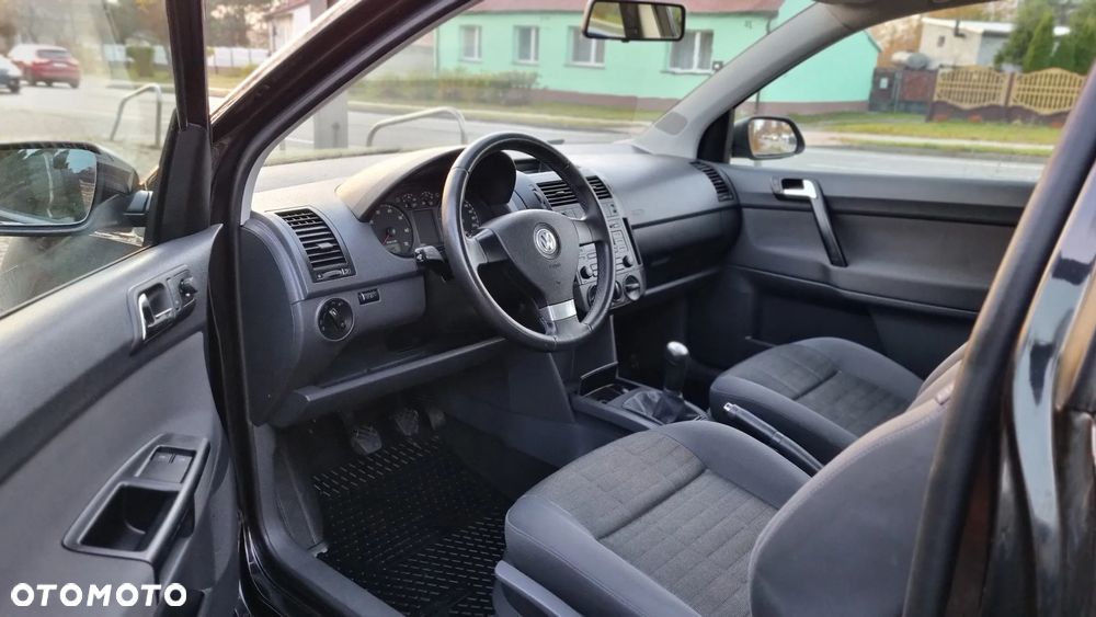 Volkswagen Polo 1.4 Tour - 9