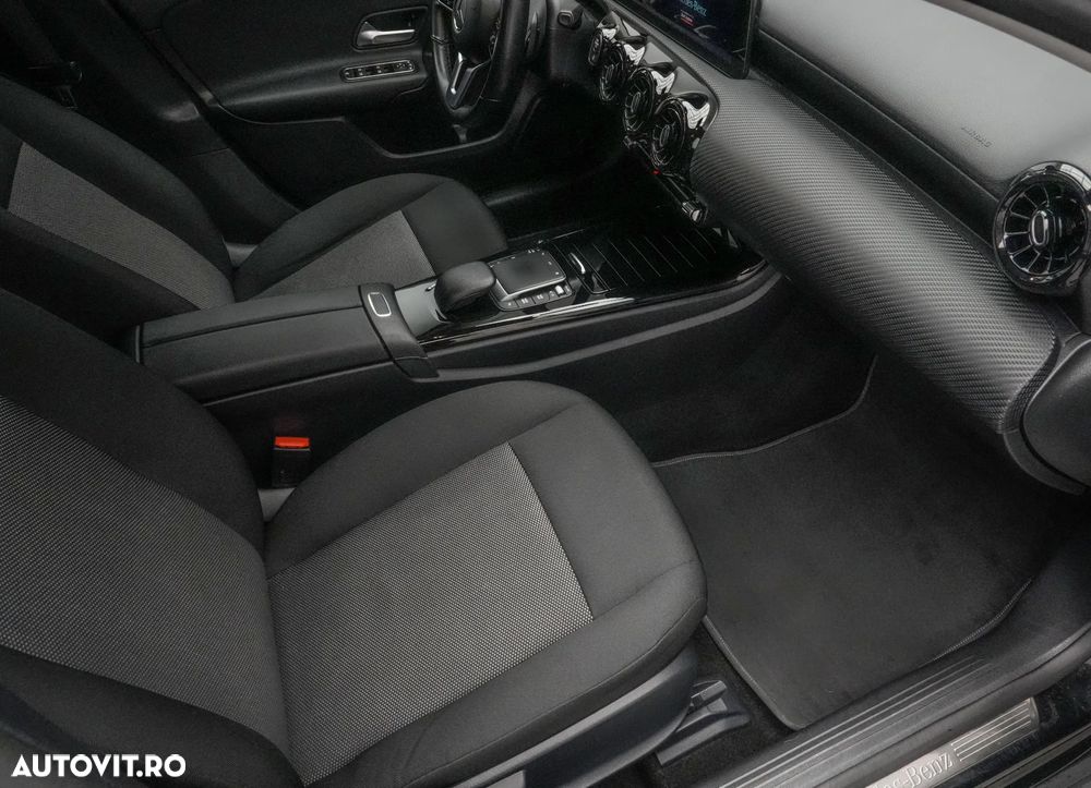 Mercedes-Benz A 180 d 8G-DCT Advanced Progressive - 12