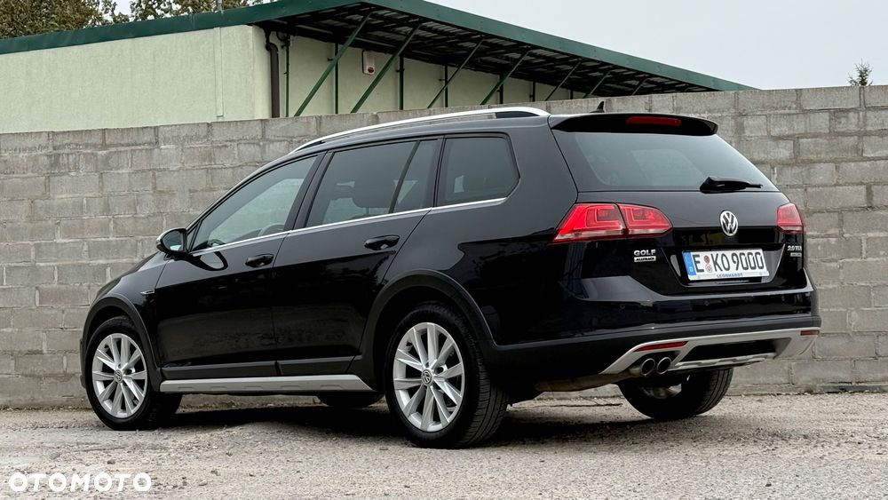 Volkswagen Golf 2.0 BlueTDI 4Motion Highline - 10