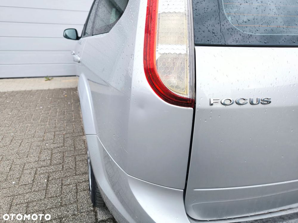 Ford Focus 2.0 Titanium EU5 - 13