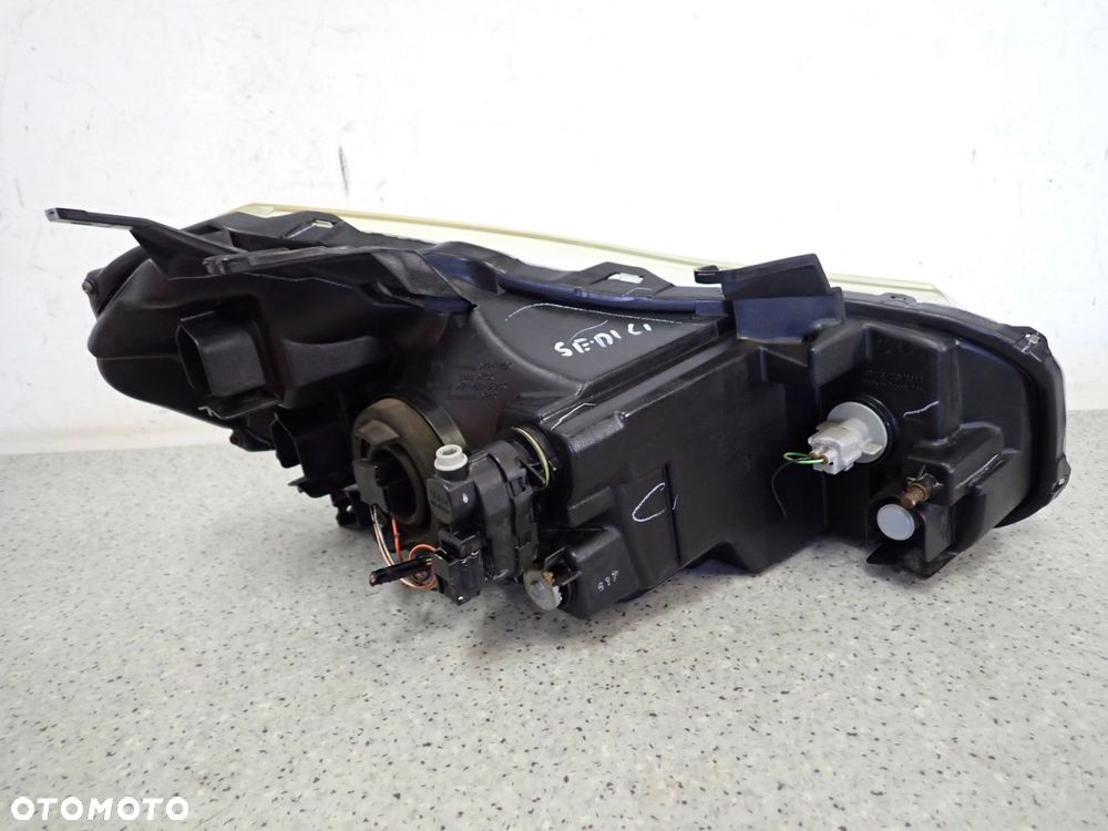 SUZUKI SX4 FIAT SEDICI 06-13 LAMPA PRZEDNIA LEWA REFLEKTOR - 6
