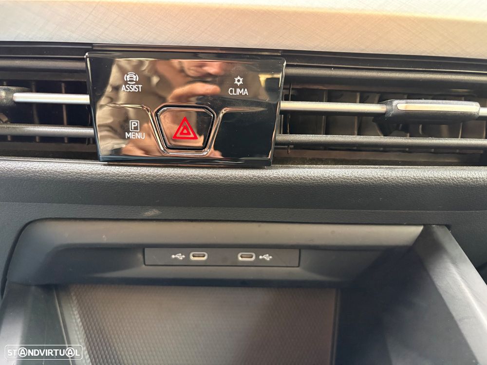 VW Golf Variant 1.5 eTSI Life DSG - 16