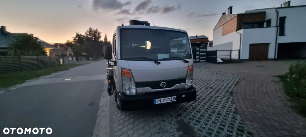 Nissan CABSTAR - 4
