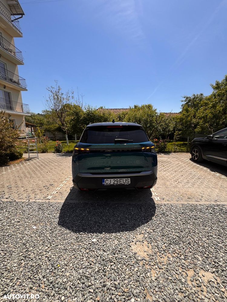 Peugeot 5008 1.2L 136 CP e-DCS6 MHEV GT - 13