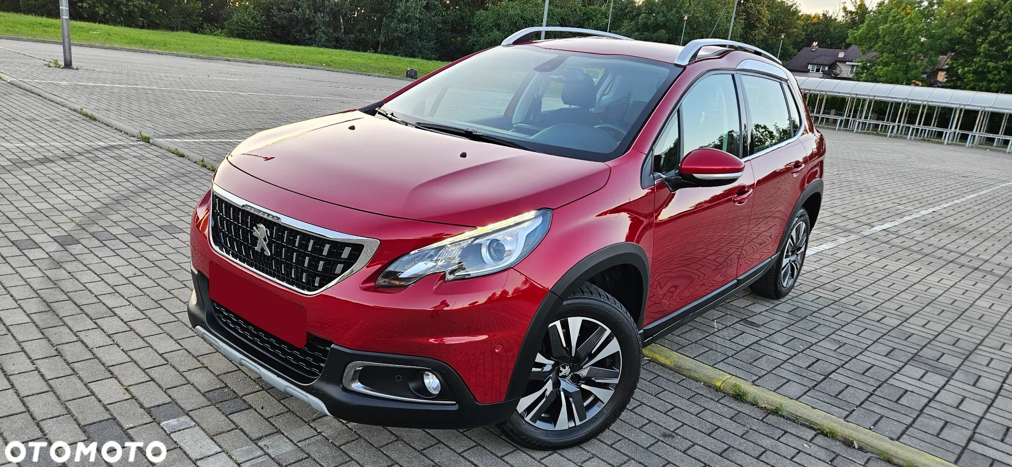 Peugeot 2008 PureTech 110 Stop&Start Allure - 2