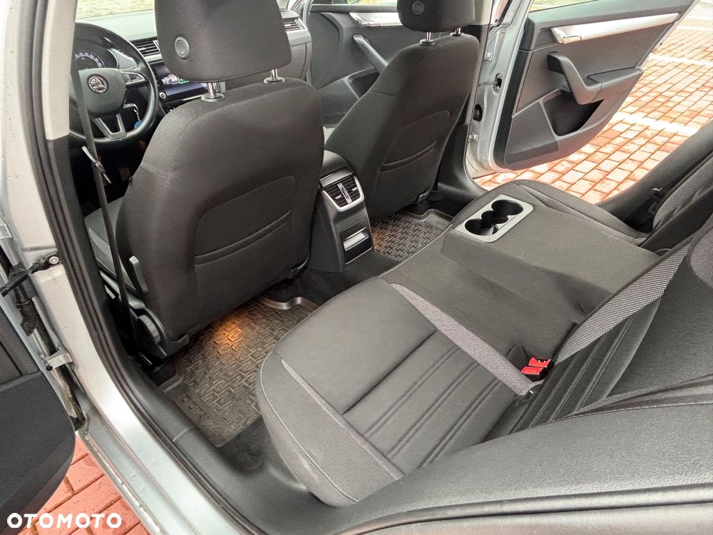 Skoda Octavia 1.5 TSI ACT Ambition - 28
