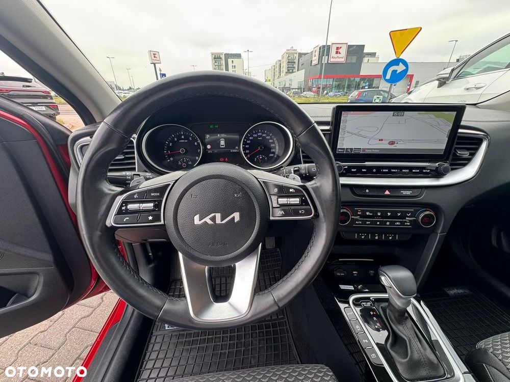 Kia Ceed 1.5 T-GDI Tribute DCT - 16