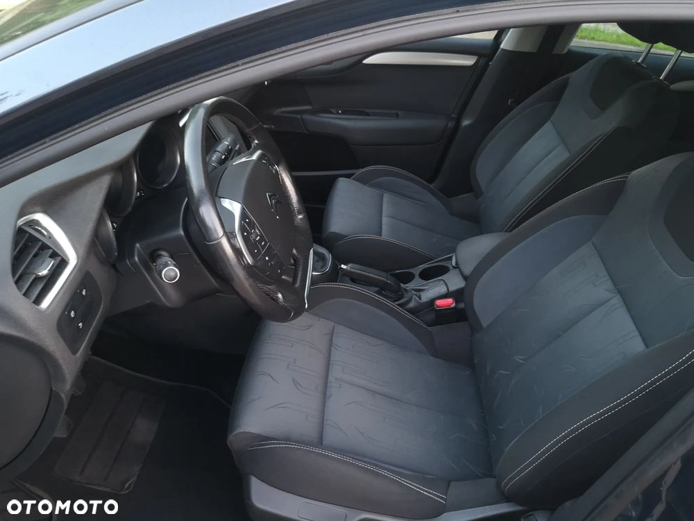 Citroën C4 VTi 120 Business Class - 12