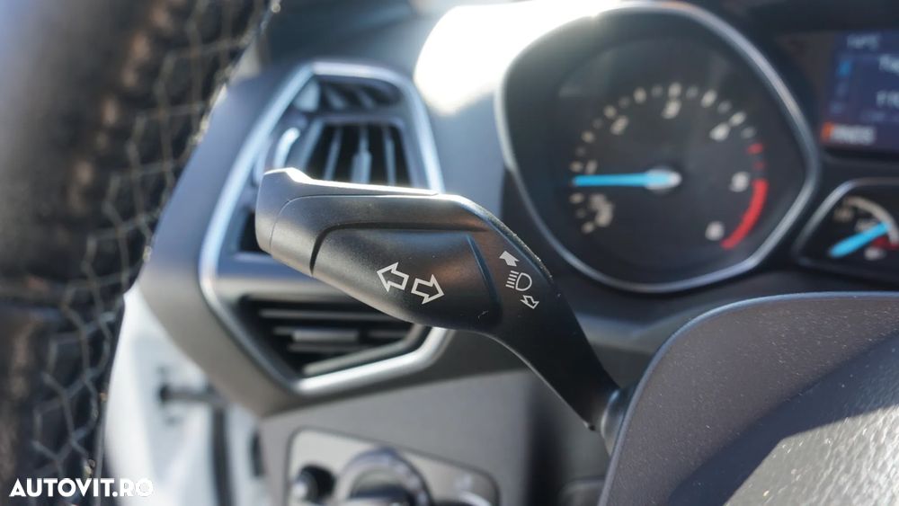 Ford Kuga 2.0 TDCi 4x4 Aut. Titanium - 20