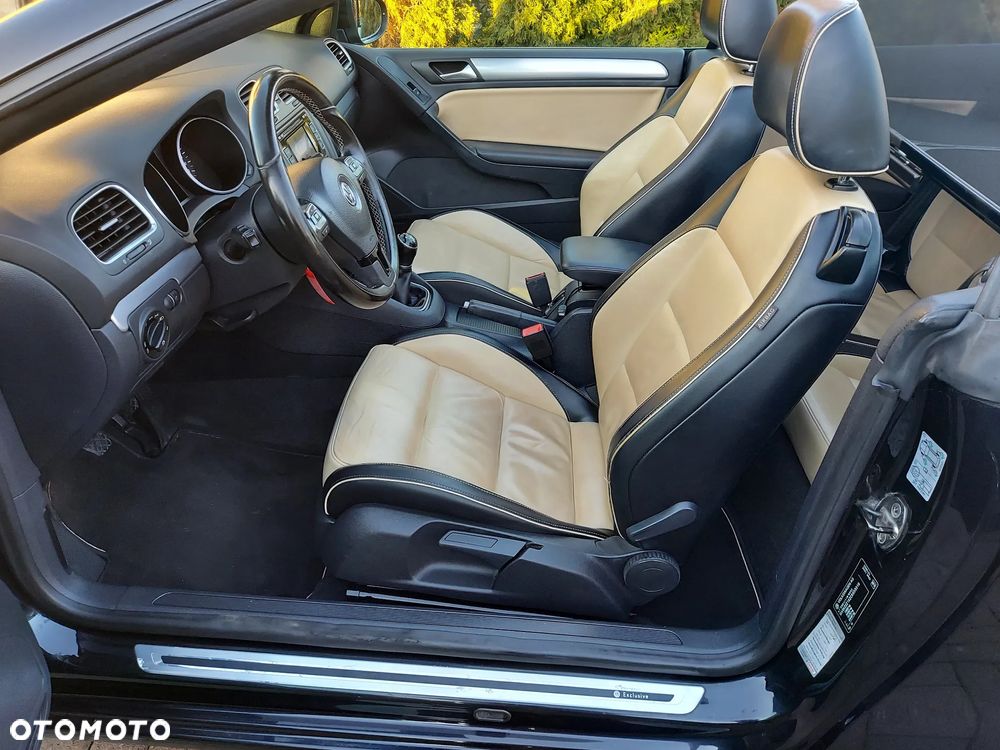 Volkswagen Golf Cabrio 2.0 TDI BlueMotion Technology Exclusive - 22