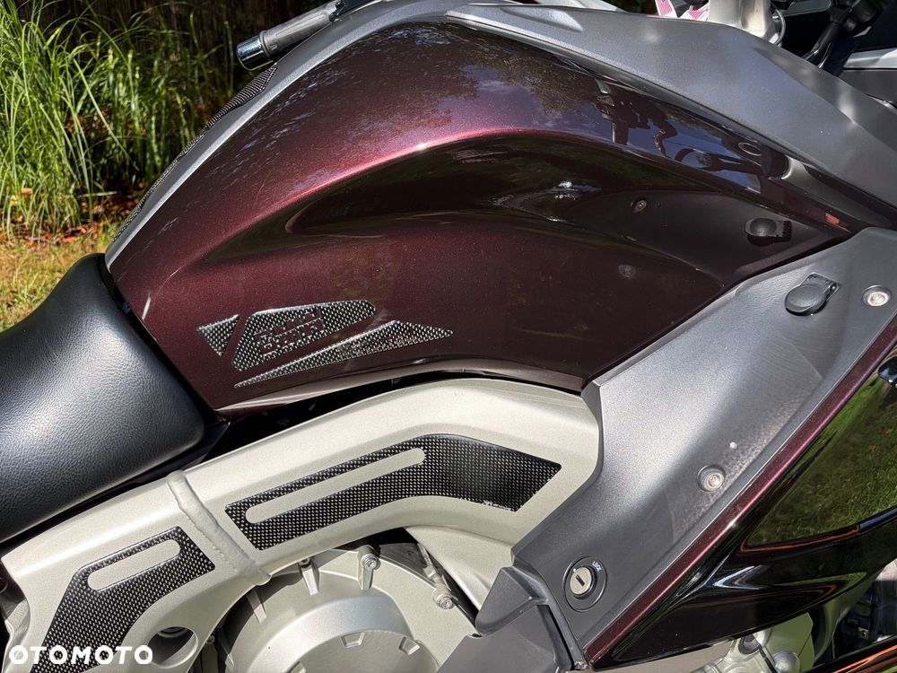 BMW K - 9