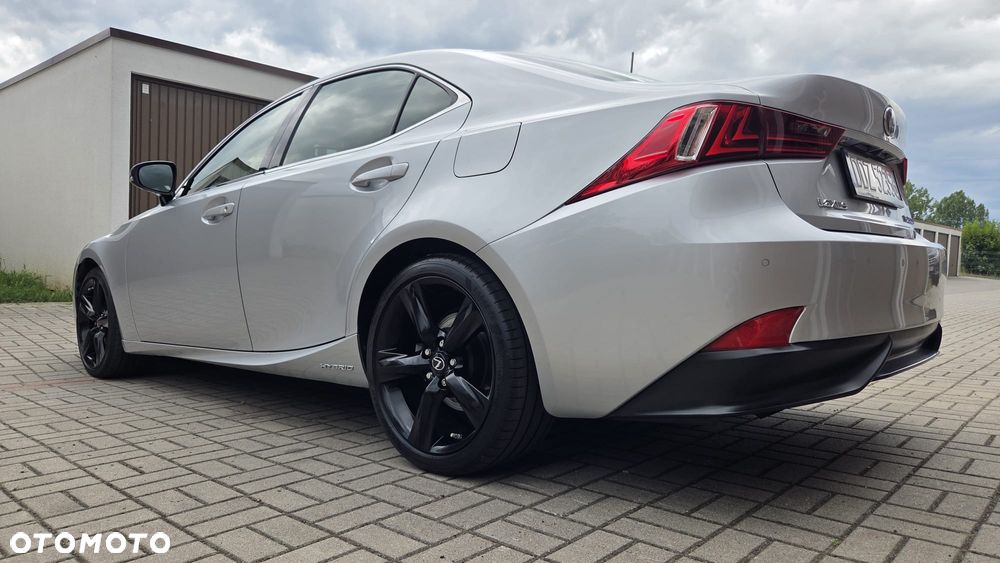 Lexus IS Sport Line - 35