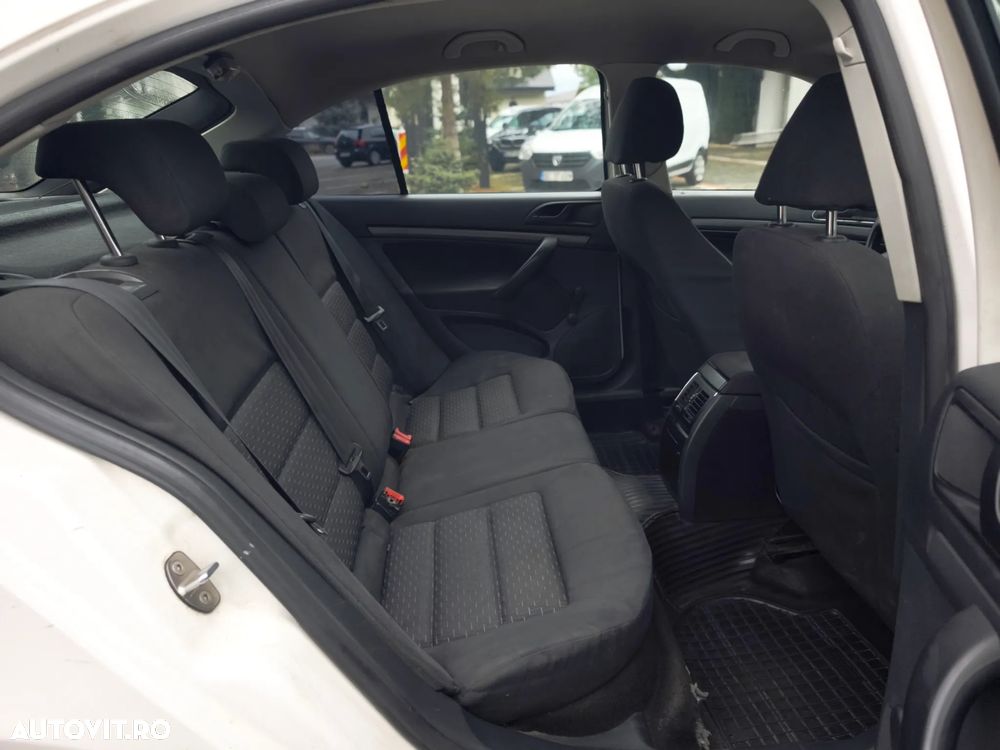 Skoda Octavia 1.6 TDI Greenline - 9