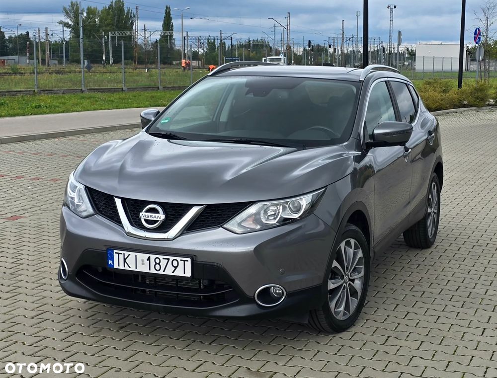 Nissan Qashqai - 2