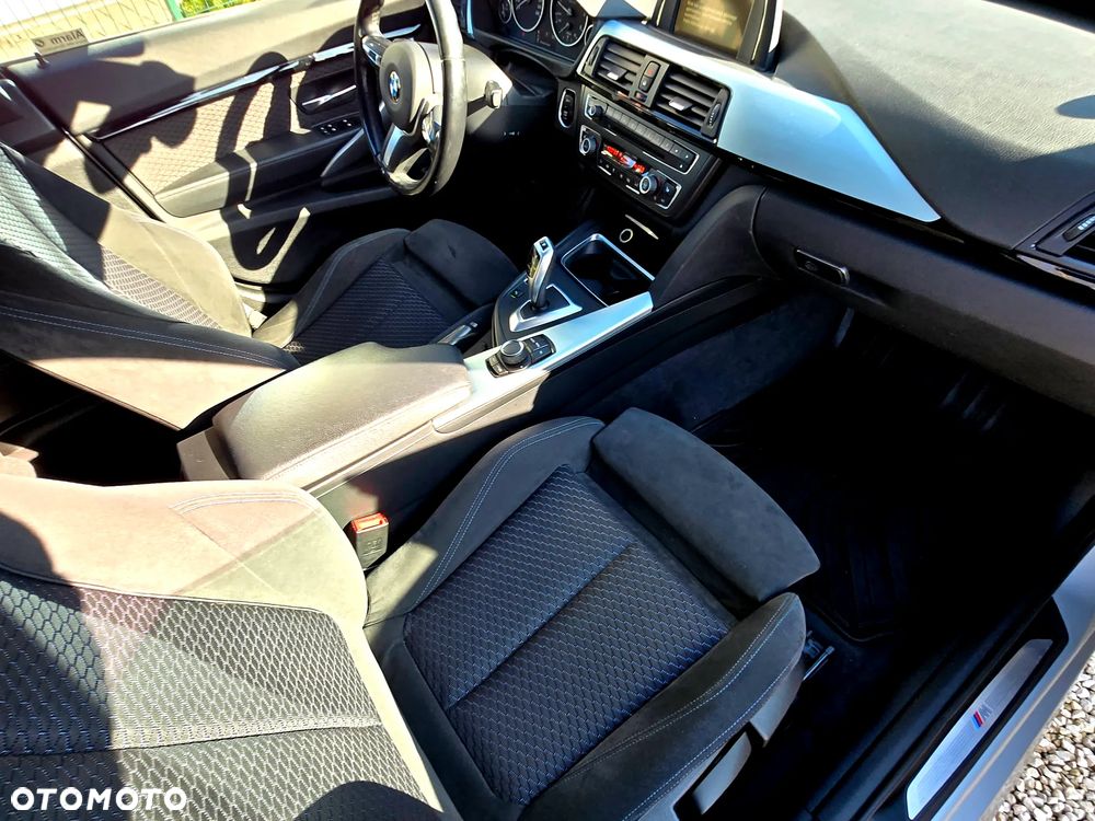 BMW Seria 3 320d Sport-Aut - 25