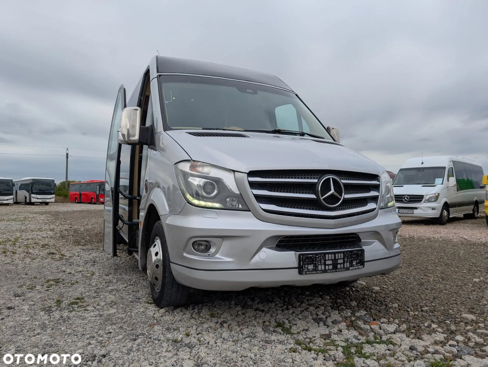 Mercedes-Benz Sprinter 519 - 12