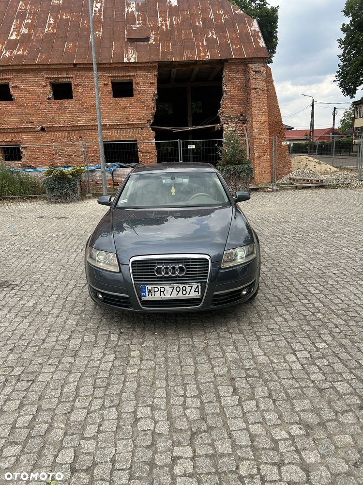 Audi A6 Limousine - 1