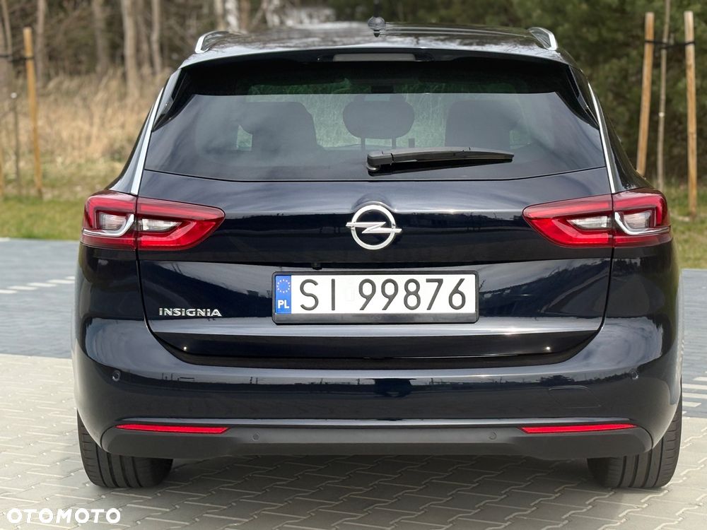 Opel Insignia - 25